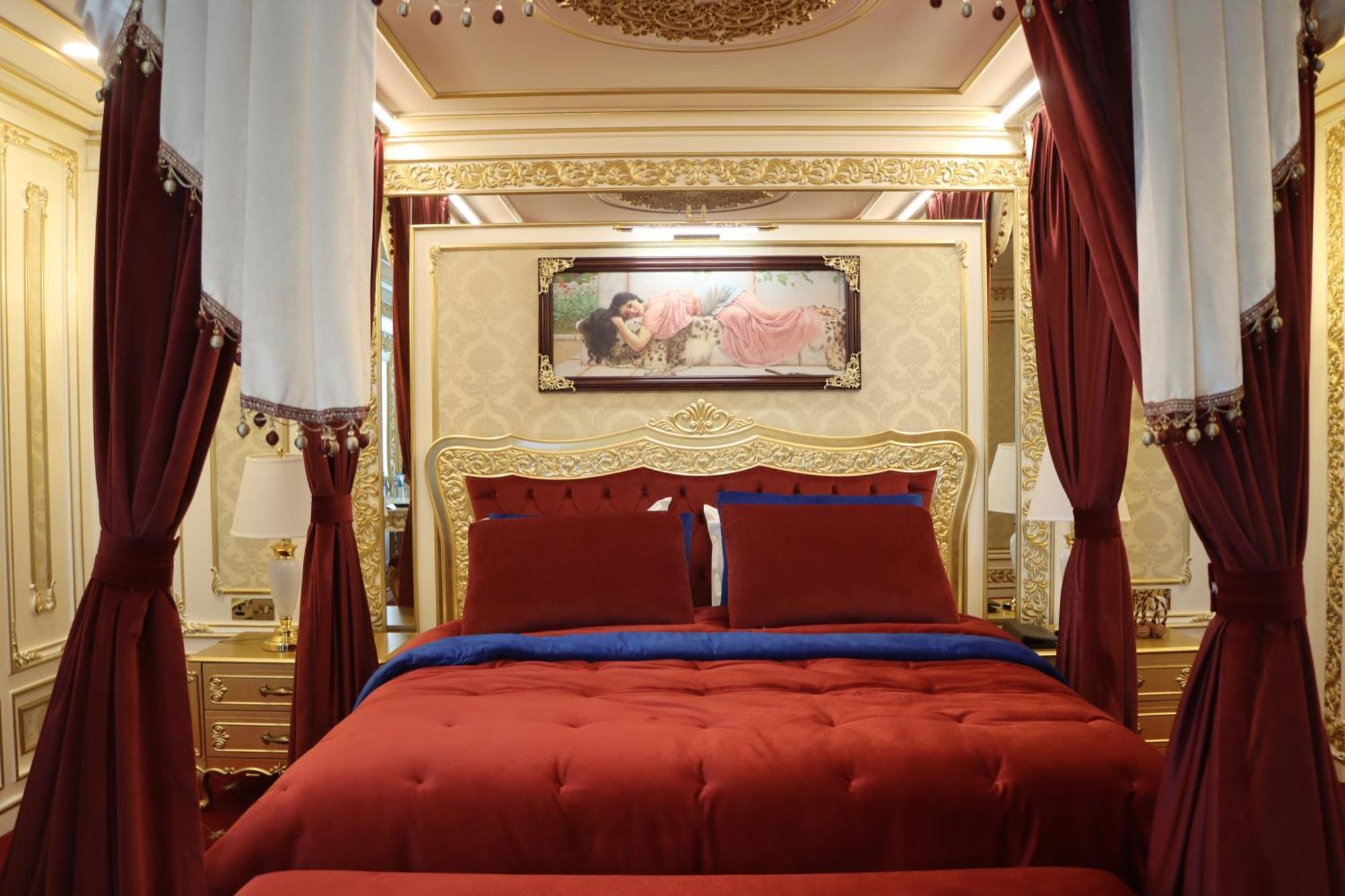 Cristal Erbil Hotel Екстериор снимка A bedroom