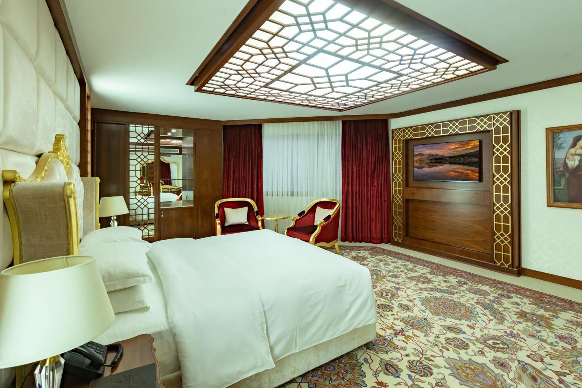 Cristal Erbil Hotel Екстериор снимка Suite