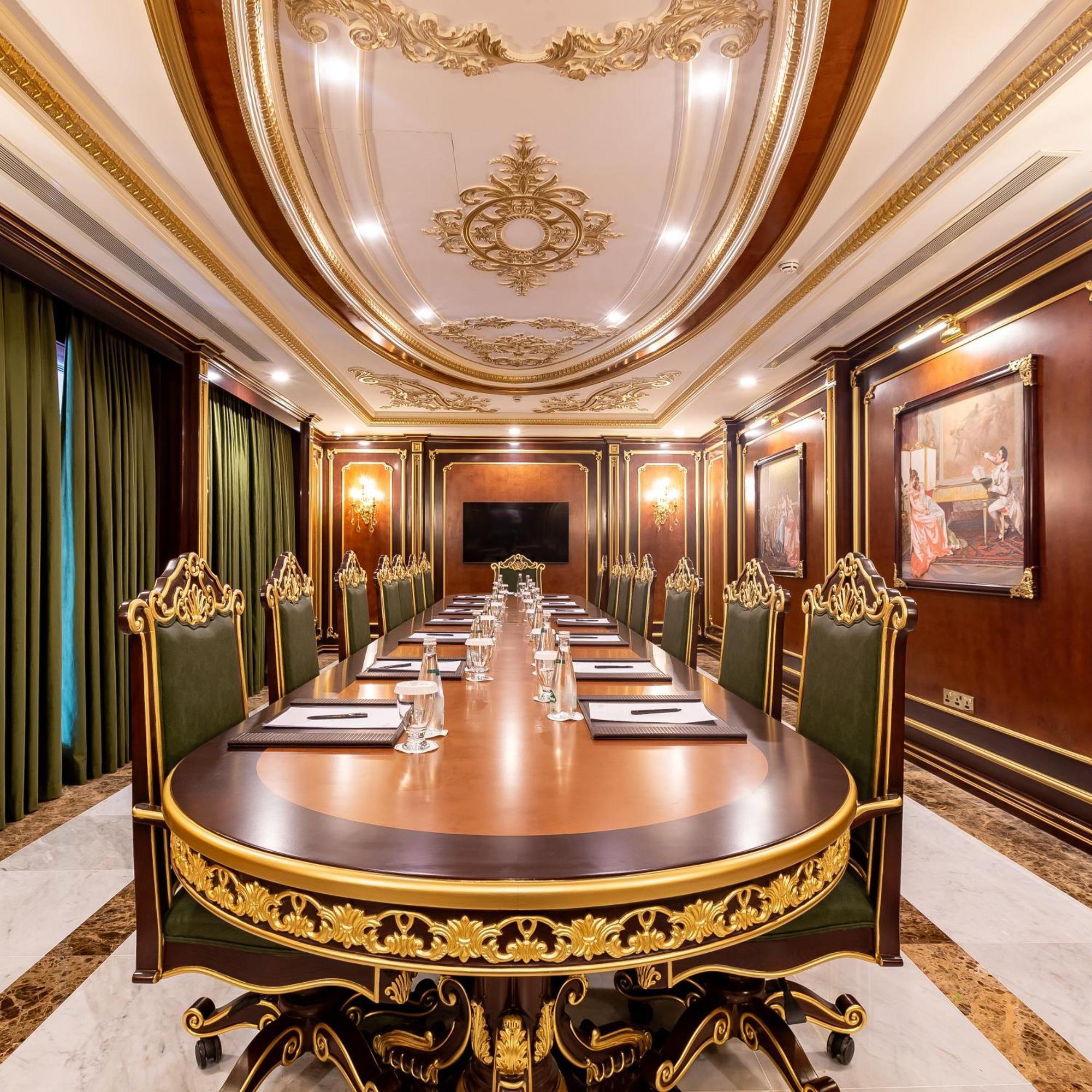 Cristal Erbil Hotel Екстериор снимка Meeting room